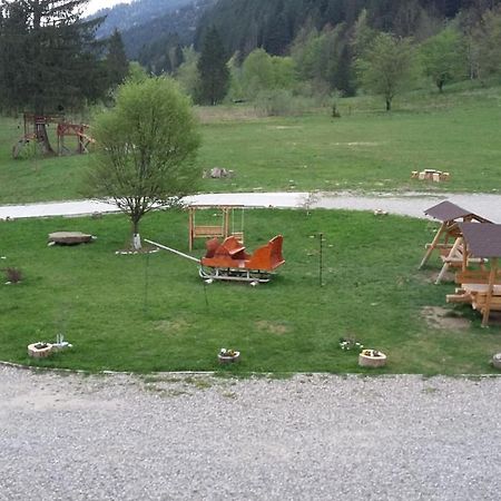 Pensiunea Poiana Soarelui Brates Exterior foto
